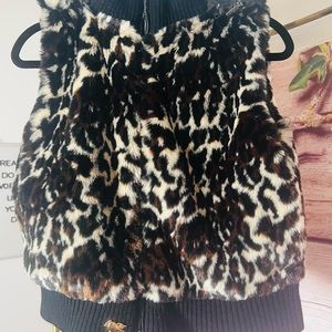 Betsy Johnson sweater jacket vest